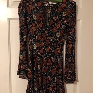 bell sleeve mini dress